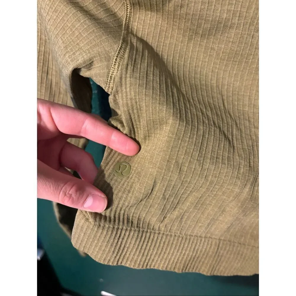 Lululemon Green Ribbed Ebb To Street Cropped Long Sleeve Sz 4 Padded